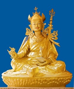 File:LL Guru Statue.jpg