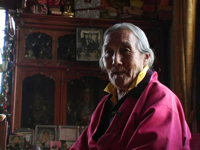 File:Lama Tashi Dorje.jpg