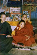 Thumbnail for File:Dola Tulku Rinpoche.jpg